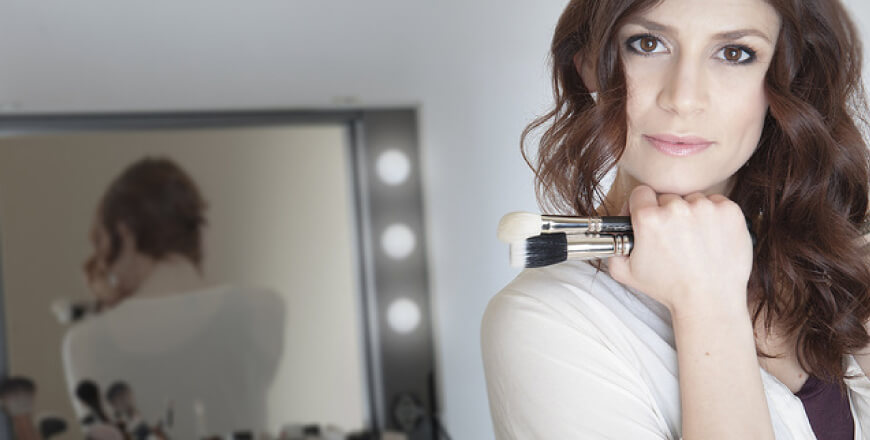 Table make-up portable pour les professionnels de la beauté